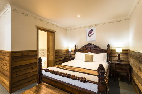 Cradle Forest Inn - Darwin Tourism 17