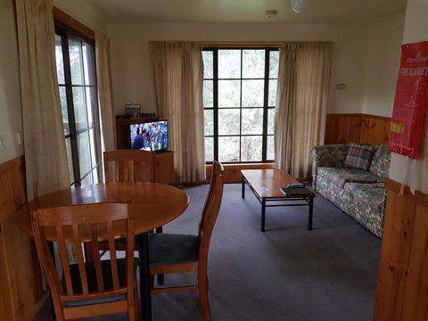 Cradle Forest Inn - Darwin Tourism 8