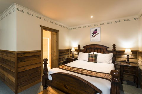 Cradle Forest Inn - Darwin Tourism 24