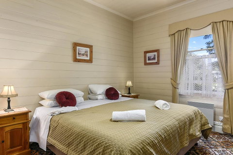 Casilda House - Darwin Tourism 1