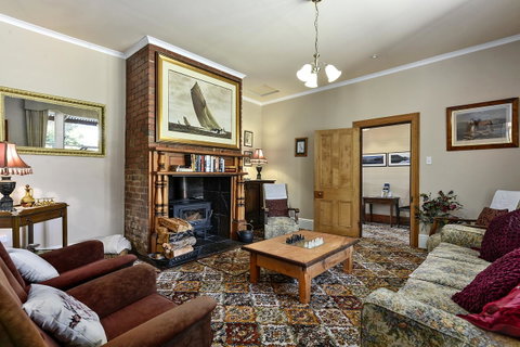 Casilda House - Darwin Tourism 9