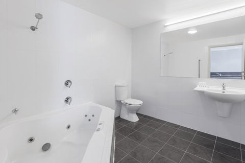 Travelodge Hotel Hobart Airport - Darwin Tourism 11