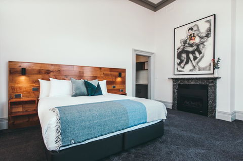 Maylands Lodge - Darwin Tourism 21