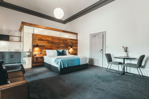 Maylands Lodge - Darwin Tourism 4