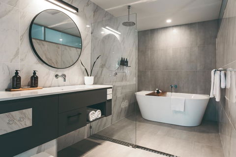 Maylands Lodge - Darwin Tourism 13