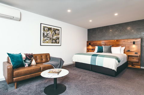 Maylands Lodge - Darwin Tourism 25