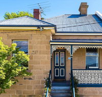 WEST NEST  Classic 3BR Hobart Terrace BEST Location View Close to City - Darwin Tourism