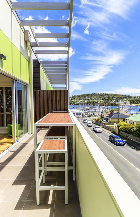 Bellerive Marina View Apartments No 28 - Darwin Tourism 19