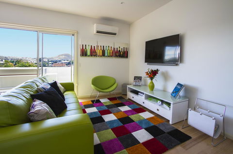 Bellerive Marina View Apartments No 28 - Darwin Tourism 0