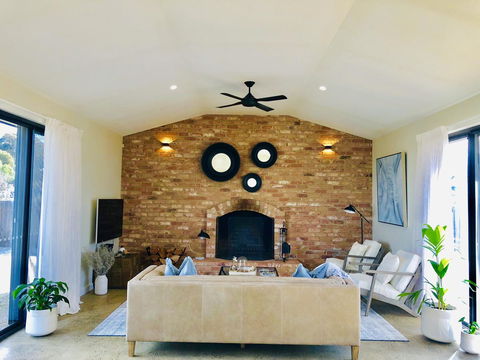 EMBRACING EVANDALE - Hosted By L'Abode Accommodation - Darwin Tourism 0