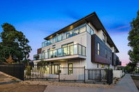 Book Notting Hill Accommodation Vacations Darwin Tourism Darwin Tourism