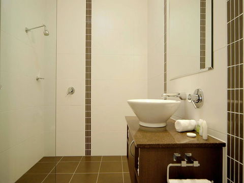 Mornington Hotel - Darwin Tourism 26