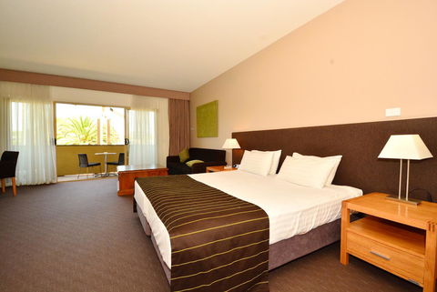Mornington Hotel - Darwin Tourism 34