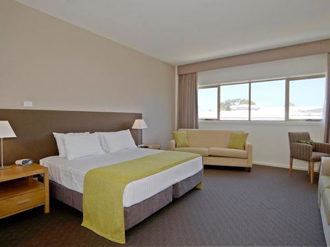 Mornington Hotel - Darwin Tourism 30
