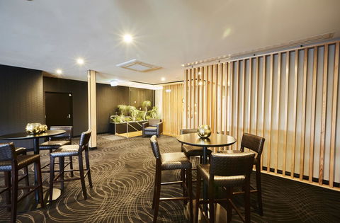 Mornington Hotel - Darwin Tourism 13