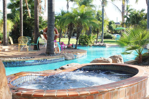 Swan Hill Resort - Darwin Tourism 14