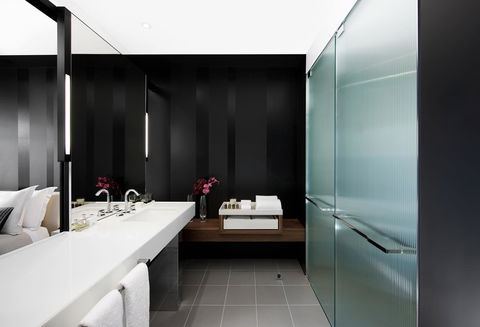 Crown Metropol Melbourne - Darwin Tourism 6