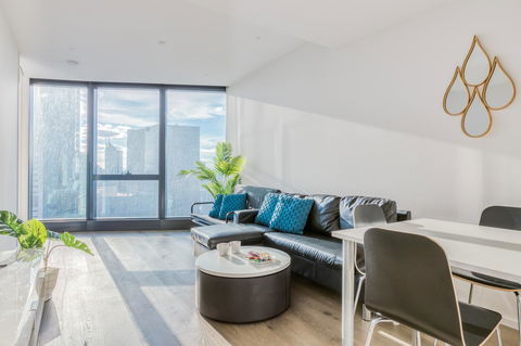 New Eureka 108 Hotel Apartments - Darwin Tourism 6