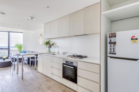 New Eureka 108 Hotel Apartments - Darwin Tourism 4