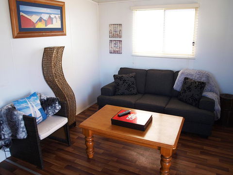 Mornington Motel - Darwin Tourism 31
