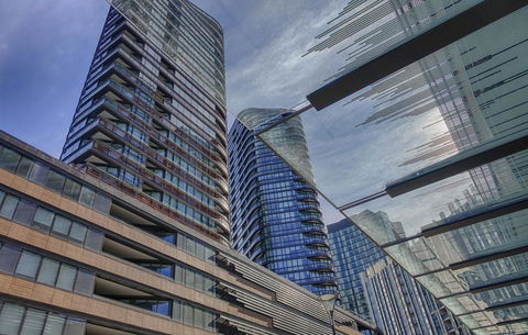 Orange Stay Apartments - Darwin Tourism 1