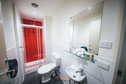 Nomads Melbourne Backpackers - Darwin Tourism 25