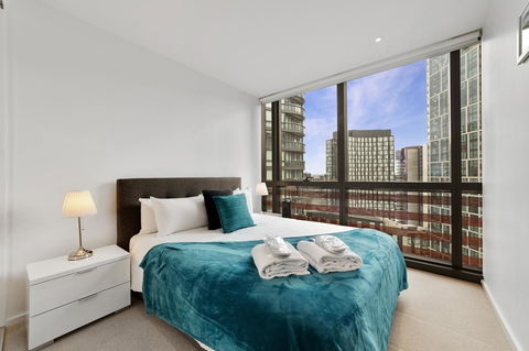 Best Views On Collins - Darwin Tourism 22