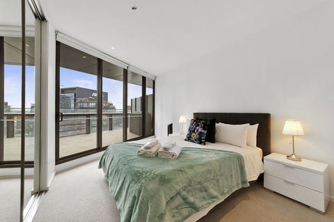 Best Views On Collins - Darwin Tourism 11