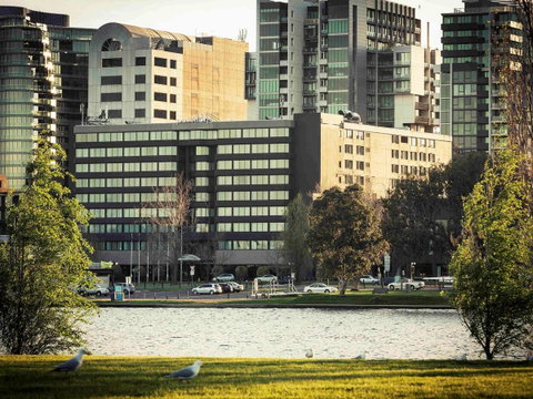 Mercure Melbourne Albert Park - Darwin Tourism 0