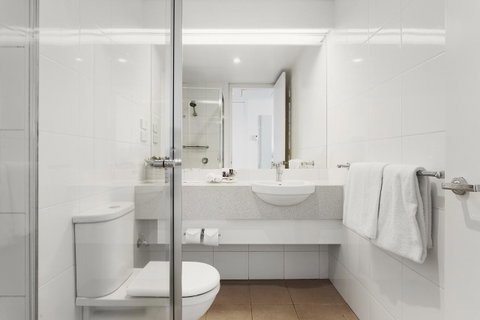 Mercure Melbourne Albert Park - Darwin Tourism 12
