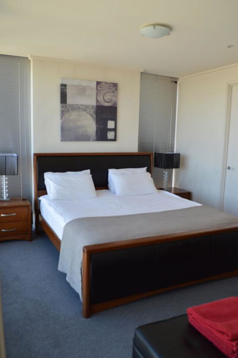3BR Apartment At Victoria Tower Southbank - Darwin Tourism 7