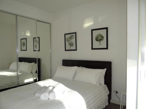 Amazing Accommodations: Vogue - Darwin Tourism 17