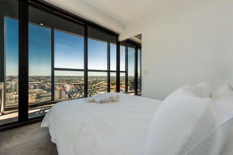 Amazing Accommodations: Vogue - Darwin Tourism 36