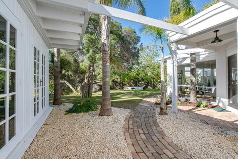 Oasis On Grange - Darwin Tourism 15