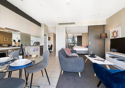 Corporate Keys - Freshwater Place - Darwin Tourism 8