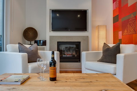 Capella Villa No. 4 - Stunning Luxury Decor Inside And Out - Darwin Tourism 2