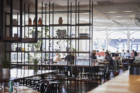 Plough Hotel - Darwin Tourism 17