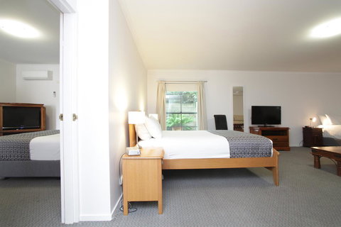 Quality Inn & Suites The Menzies - Darwin Tourism 11