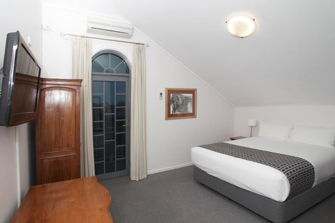 Quality Inn & Suites The Menzies - Darwin Tourism 28