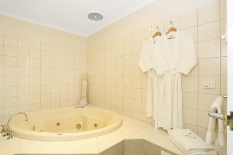 Quality Inn & Suites The Menzies - Darwin Tourism 35