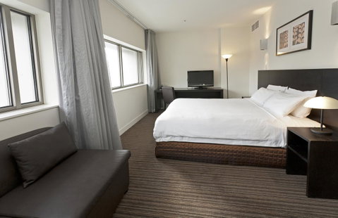 Causeway 353 Hotel - Darwin Tourism 25
