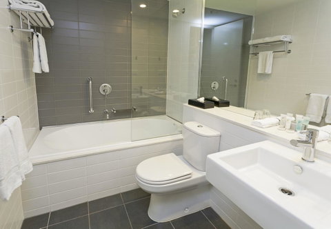 Causeway 353 Hotel - Darwin Tourism 28