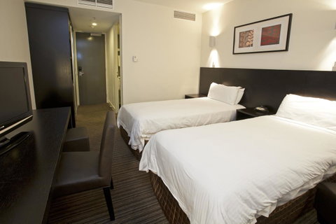 Causeway 353 Hotel - Darwin Tourism 26