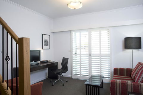 Alto Hotel On Bourke - Darwin Tourism 24