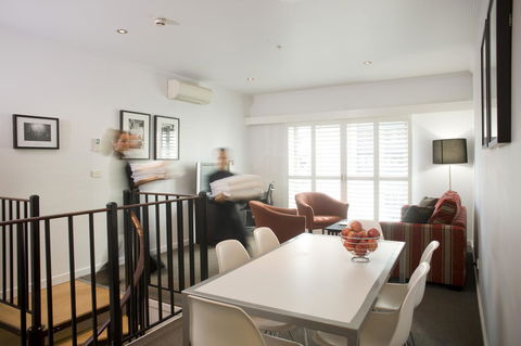 Alto Hotel On Bourke - Darwin Tourism 27