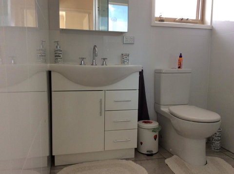Avilla By The Bay - Darwin Tourism 24