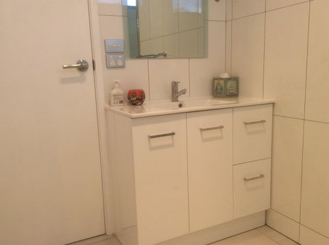 Avilla By The Bay - Darwin Tourism 15