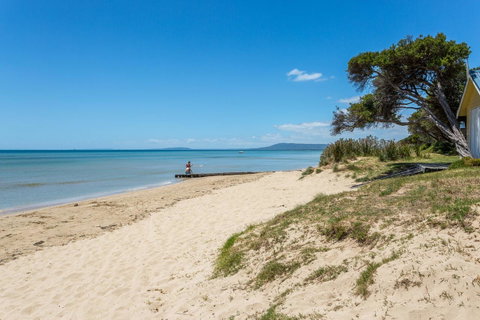 Blairgowrie Apartment 1 - On The Beach - Darwin Tourism 19