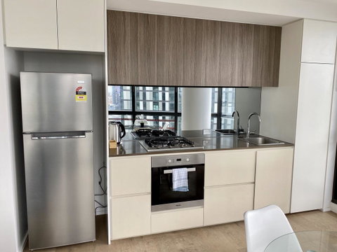 JC Waterfront Apartments On Collins - Darwin Tourism 4