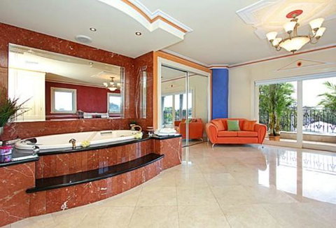 ABC Accommodation - Rosebud - Darwin Tourism 2